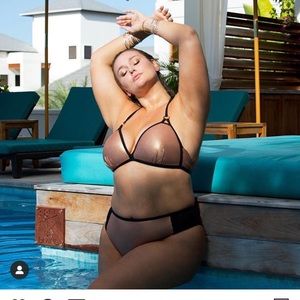Plus size bikini